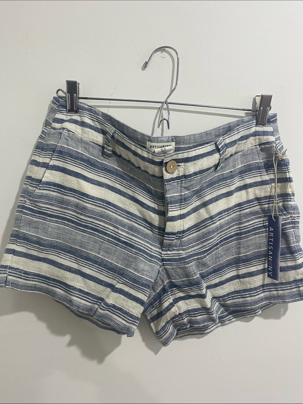 Artisan NY Blue & White Striped 100% Linen Women's Shorts